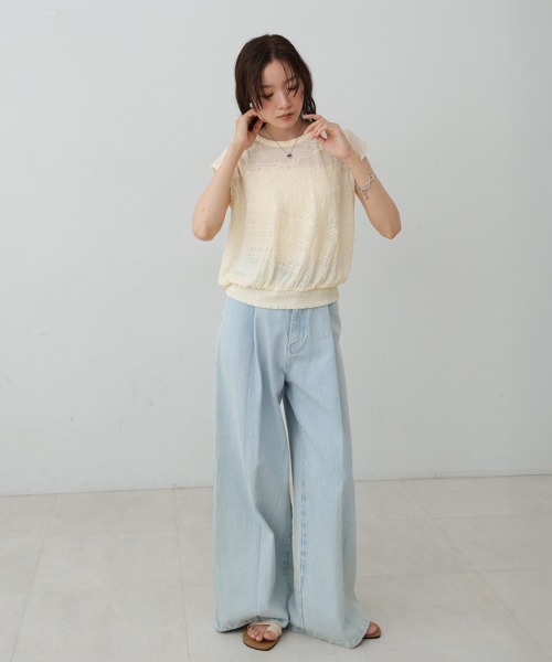 Bab(バブ)の「シャーリング切り替えトップス(Tシャツ/カットソー・レディース・アイボリー/ブラック/オフホワイト・FREE)」の10枚目の写真