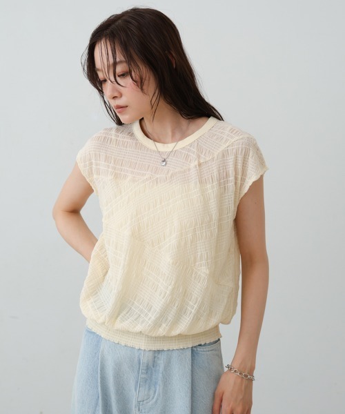 Bab(バブ)の「シャーリング切り替えトップス(Tシャツ/カットソー・レディース・アイボリー/ブラック/オフホワイト・FREE)」の14枚目の写真