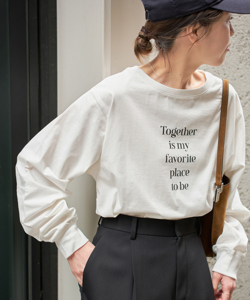 Spick & Span（スピックアンドスパン）の「ボートネックシルケットロゴロンTEE（Tシャツ/カットソー・レディース・ホワイト/ベージュ・FREE）」の2枚目の写真