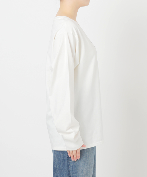 Spick & Span（スピックアンドスパン）の「ボートネックシルケットロゴロンTEE（Tシャツ/カットソー・レディース・ホワイト/ベージュ・FREE）」の21枚目の写真