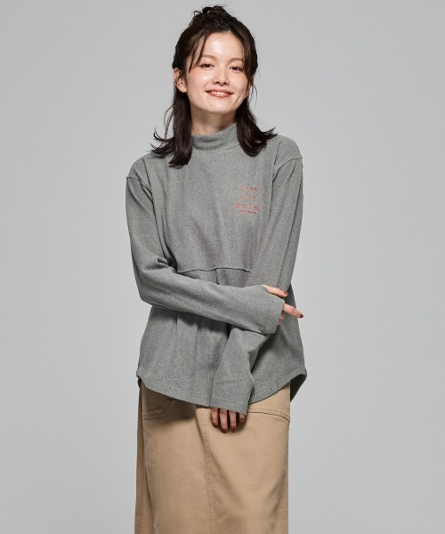 KRIFF MAYER Lady's Collection(クリフメイヤーレディースコレクション)の「【伸縮性・ストレッチ】もちのびモックネックT(Tシャツ/カットソー・レディース・レッド/グレー/ダークブラウン/ブラック/ナチュラル/ダークブルー/カラフル/その他5・LARGE/MEDIUM)」の3枚目の写真