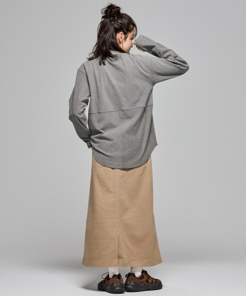 KRIFF MAYER Lady's Collection(クリフメイヤーレディースコレクション)の「【伸縮性・ストレッチ】もちのびモックネックT(Tシャツ/カットソー・レディース・レッド/グレー/ダークブラウン/ブラック/ナチュラル/ダークブルー/カラフル/その他5・LARGE/MEDIUM)」の21枚目の写真