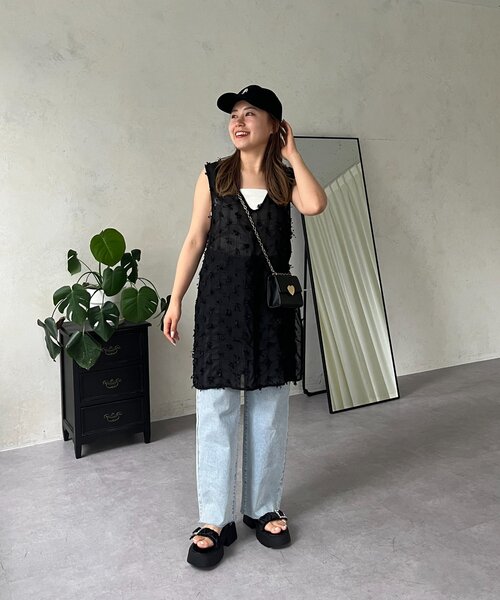 prose verse（プロズヴェール）の「【MOMO】シアーフリンジVネックロングベスト（ベスト・レディース・オフホワイト/ブラック・LARGE/MEDIUM）」の12枚目の写真