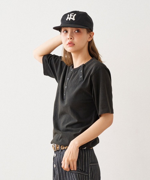 WISH FOR EVER（ウィッシュフォーエバー）の「DRAW CODE 3WAY HENRY NECK T / ドローコード3WAYヘンリーネックT（Tシャツ/カットソー・メンズ・ブラック/ネイビー/オフホワイト/グレー・LARGE/MEDIUM/SMALL）」の15枚目の写真