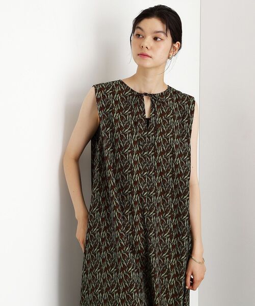 THE SHOP TK (ザ ショップ ティーケー )の「ショルダータックワンピース【洗える】(ワンピース・レディース・イエロー系/ダークブラウン系・13/12)」の14枚目の写真
