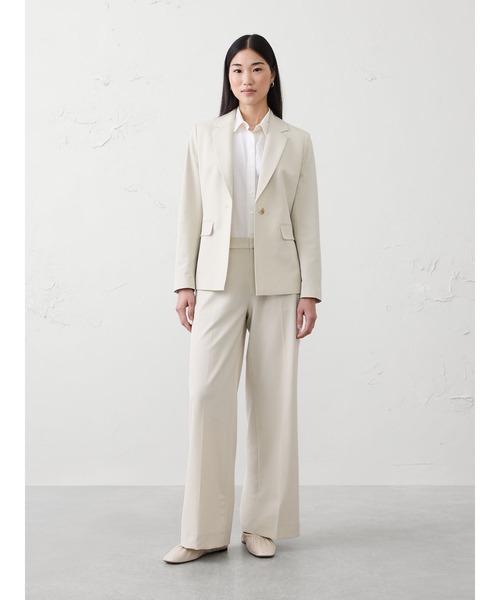 BANANA REPUBLIC FACTORY STORE(バナナリパブリック ファクトリーストア)の「BANANA REPUBLIC FACTORY STORE スカルプテッド ストレッチ ブレザー(テーラードジャケット・レディース・ベージュ/ネイビー/ブラック/アイボリー・0/2/6/4/8)」の15枚目の写真