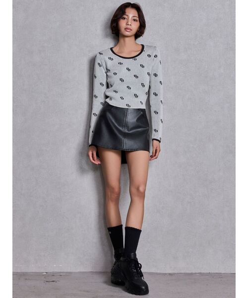 GYDA（ジェイダ）の「フェイクレザースカートライクショートパンツ（スカート・レディース・ブラック・X-SMALL/SMALL/MEDIUM）」の7枚目の写真