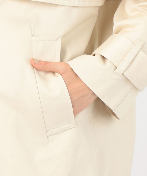 DES PRES（デ・プレ）の「コットンサテン ムートンカラーコート（トレンチコート・レディース・カーキ/ホワイト・FREE）」の3枚目の写真