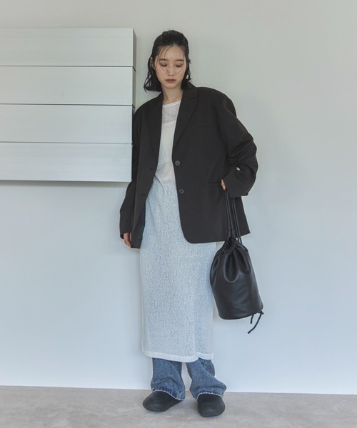 feepur(フェピュール)の「シアースラブディープスリットワンピース(ワンピース・レディース・オフホワイト/ブラック・MEDIUM)」の3枚目の写真