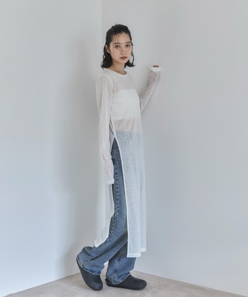 feepur(フェピュール)の「シアースラブディープスリットワンピース(ワンピース・レディース・オフホワイト/ブラック・MEDIUM)」の20枚目の写真