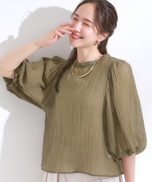 Cutie Blonde（キューティーブロンド）の「【S-LL/前後2WAY】バルーンスリーブが華やか こなれ見えシアーブラウス（シャツ/ブラウス・レディース・オリーブ/ブラック/ライトイエロー系/ブルー系その他・01/04/03/02）」の2枚目の写真