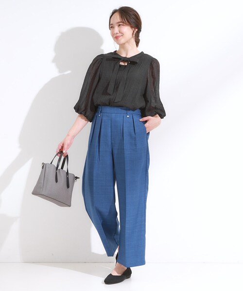 Cutie Blonde（キューティーブロンド）の「【S-LL/前後2WAY】バルーンスリーブが華やか こなれ見えシアーブラウス（シャツ/ブラウス・レディース・オリーブ/ブラック/ライトイエロー系/ブルー系その他・01/04/03/02）」の10枚目の写真