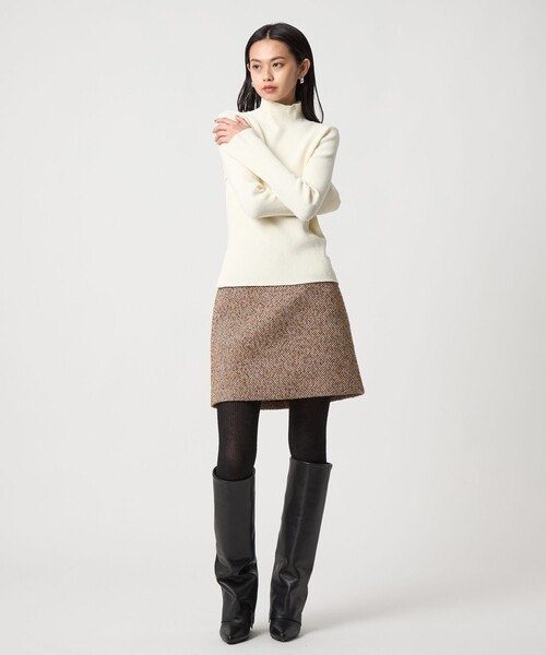 EMMEL REFINES（エメルリファインズ）の「＜EMMEL REFINES＞EM HW ソデボタン タートルニット（ニット/セーター・レディース・ネイビー/ライラック/ブラック/オフホワイト・FREE）」の10枚目の写真