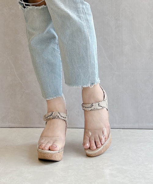 Noubel Voug Relax（ヌーベルヴォーグリラックス）の「パイソン柄コルクウエッジサンダル（サンダル・レディース・パイソン・LL/L/M）」の8枚目の写真