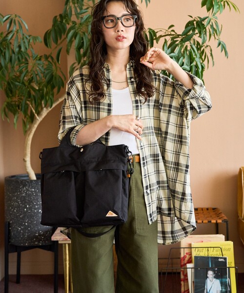 FREAK'S STORE(フリークスストア)の「限定展開 KELTY×FREAK'S STORE/ケルティ 別注 ヘルメット バック(ショルダーバッグ・レディース・ブラック/ブルーグリーン/レオパード/モカ・ONE SIZE)」の22枚目の写真