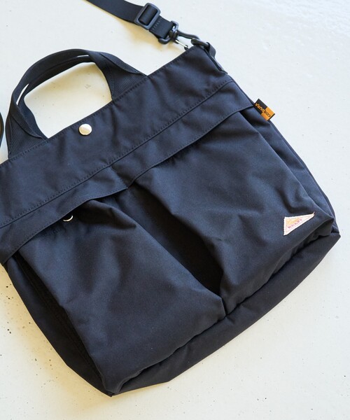 FREAK'S STORE(フリークスストア)の「限定展開 KELTY×FREAK'S STORE/ケルティ 別注 ヘルメット バック(ショルダーバッグ・レディース・ブラック/ブルーグリーン/レオパード/モカ・ONE SIZE)」の6枚目の写真