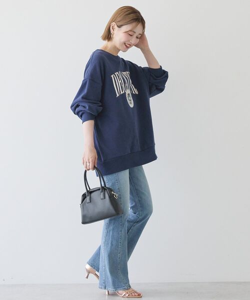 カレッジロゴクラックプリント裏毛プルオーバー（スウェット