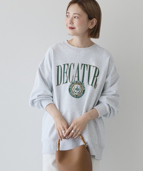 AMERICAN HOLIC（アメリカンホリック）の「カレッジロゴクラックプリント裏毛プルオーバー（スウェット・レディース・オフホワイト/杢グレー/チャコールグレー/ブラウン/ネイビー・FREE）」の2枚目の写真