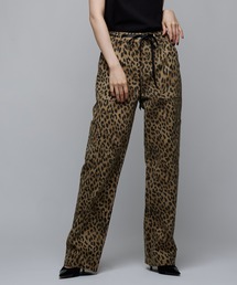 レオパード柄ストレートデニムパンツ