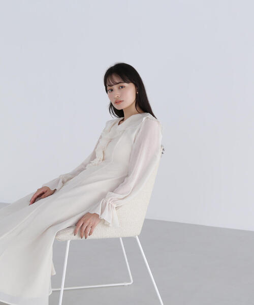 NATURAL BEAUTY BASIC(ナチュラルビューティーベーシック)の「◇ラッフルフリルワンピース(ワンピース・レディース・ダークブルー/オフホワイト・MEDIUM/P/S)」の5枚目の写真