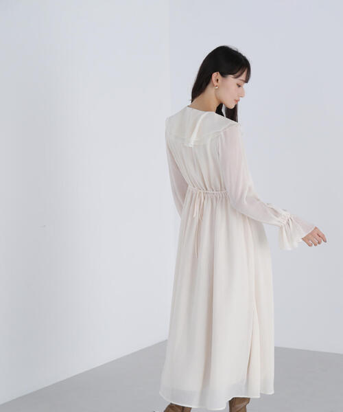 NATURAL BEAUTY BASIC(ナチュラルビューティーベーシック)の「◇ラッフルフリルワンピース(ワンピース・レディース・ダークブルー/オフホワイト・MEDIUM/P/S)」の7枚目の写真