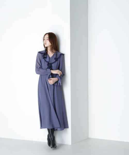 NATURAL BEAUTY BASIC(ナチュラルビューティーベーシック)の「◇ラッフルフリルワンピース(ワンピース・レディース・ダークブルー/オフホワイト・MEDIUM/P/S)」の15枚目の写真