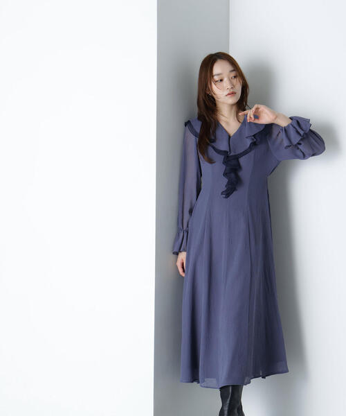 NATURAL BEAUTY BASIC(ナチュラルビューティーベーシック)の「◇ラッフルフリルワンピース(ワンピース・レディース・ダークブルー/オフホワイト・MEDIUM/P/S)」の16枚目の写真