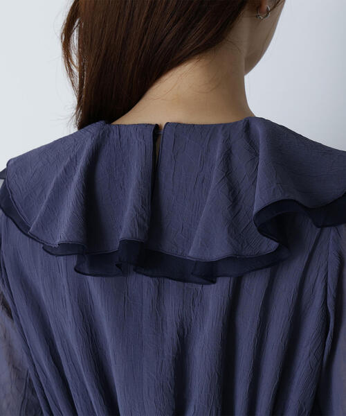 NATURAL BEAUTY BASIC(ナチュラルビューティーベーシック)の「◇ラッフルフリルワンピース(ワンピース・レディース・ダークブルー/オフホワイト・MEDIUM/P/S)」の22枚目の写真