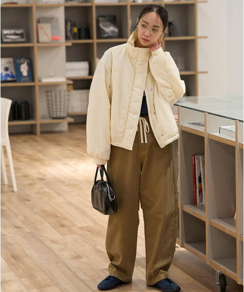 FREE'S MART（フリーズマート）の「◆モンスターショートブルゾン（ブルゾン・レディース・ホワイト/ブラック・SMALL/MEDIUM）」の6枚目の写真