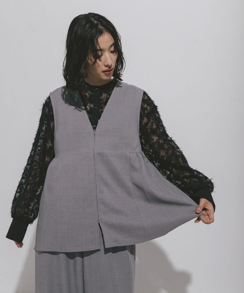 LEPSIM（レプシィム）の「ハニカムドビーベスト　572590（ベスト・レディース・ブラック/グレー/カーキブラウン・FREE）」の11枚目の写真