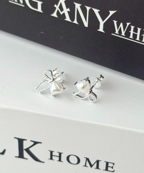 apres jour(アプレジュール)の「【apres jour×ARIAZ】ハートパールリボンミニピアス(ピアス(両耳用)・レディース・ゴールド/シルバー・FREE)」の1枚目の写真