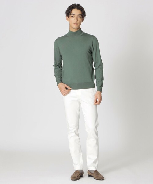 ハイネックセーター