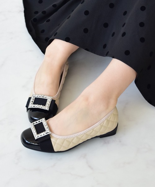 Bridget Birkin(ブリジットバーキン)の「【Bridget Birkin Walk】キルティングビジューリボンウォーキングパンプス(555233)(パンプス・レディース・ベージュ/ブラック/ブラック系その他・23/24.5/23.5/24/22.5)」の3枚目の写真