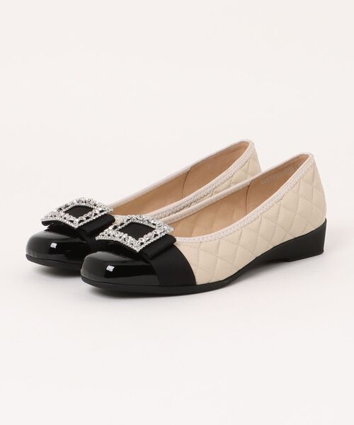 Bridget Birkin(ブリジットバーキン)の「【Bridget Birkin Walk】キルティングビジューリボンウォーキングパンプス(555233)(パンプス・レディース・ベージュ/ブラック/ブラック系その他・23/24.5/23.5/24/22.5)」の8枚目の写真