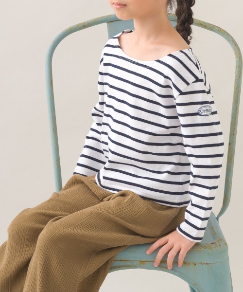 OMNES(オムネス)の「キッズコットン長袖ボーダーTシャツ(Tシャツ/カットソー・キッズ・ベージュ系その他2/ベージュ系その他/マルチ/ブラウン系その他/ベージュ系その他3/ホワイト×ピンク/ベージュ×ブラック/ホワイト×ネイビー・SMALL/LARGE/MEDIUM)」の14枚目の写真