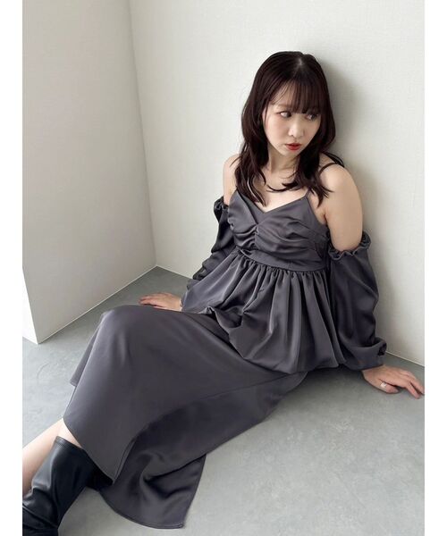 dazzlin（ダズリン）の「サテンナロースリットスカート（スカート・レディース・チャコールグレー/ピンク/その他1・SMALL/MEDIUM）」の7枚目の写真