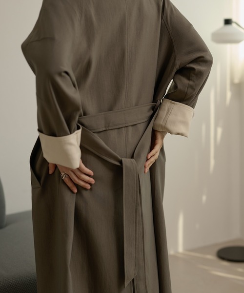 LAULEN(ローレン)の「stand collar bicolor sleeve coat /スタンドカラー袖配色ロングコート(ステンカラーコート・レディース・ブラック/グレー/ブラウン・FREE)」の14枚目の写真