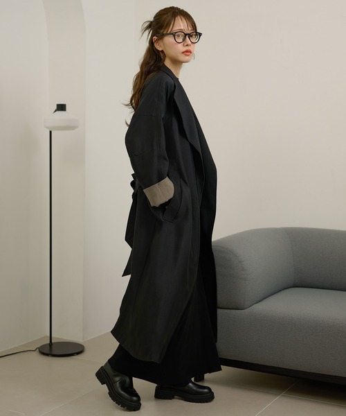 LAULEN(ローレン)の「stand collar bicolor sleeve coat /スタンドカラー袖配色ロングコート(ステンカラーコート・レディース・ブラック/グレー/ブラウン・FREE)」の16枚目の写真