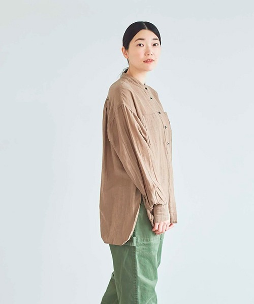 HAU(ハウ)の「スタンドカラーシャツ light(シャツ/ブラウス・レディース・ブルー/ブラウン・MEDIUM)」の1枚目の写真
