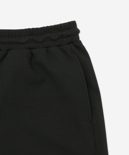 Hurley （ハーレー）の「【Hurley/ハーレー】ヘビーウェイトサーマルショーツ　吸水速乾　THERMAL BP SHORTS（その他パンツ・メンズ・ブラック/カーキブラウン/ブラック×イエロー/ブラック×ピンク/ブラック×ブルー/オフホワイト・MEDIUM/LARGE/X-LARGE/SMALL）」の7枚目の写真