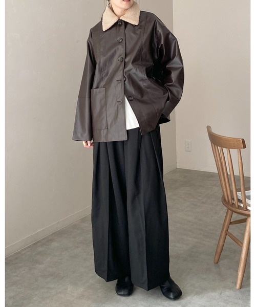 She's Closet(シーズクローゼット)の「オーバーサイズボア襟カバーオールフェイクレザージャケット(カバーオール・レディース・ブラウン/アイボリー/カーキ/ブラック・FREE)」の6枚目の写真