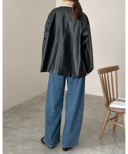 She's Closet(シーズクローゼット)の「オーバーサイズボア襟カバーオールフェイクレザージャケット(カバーオール・レディース・ブラウン/アイボリー/カーキ/ブラック・FREE)」の15枚目の写真