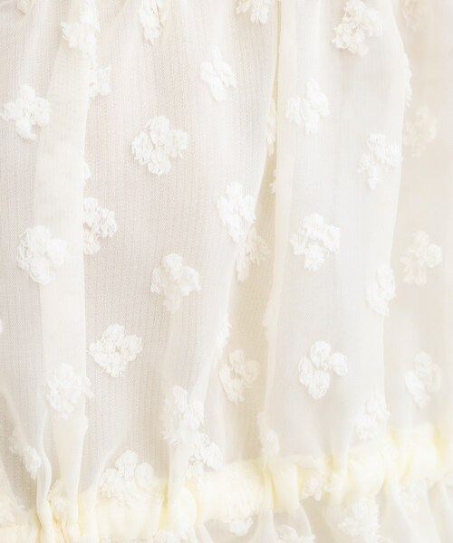 Cutie Blonde（キューティーブロンド）の「華やかにさをプラスする シアードビー シャーリングブラウス（シャツ/ブラウス・レディース・ブラック/レッド/オフホワイト・00）」の10枚目の写真