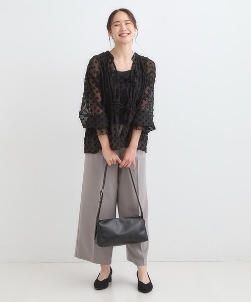 Cutie Blonde（キューティーブロンド）の「華やかにさをプラスする シアードビー シャーリングブラウス（シャツ/ブラウス・レディース・ブラック/レッド/オフホワイト・00）」の13枚目の写真