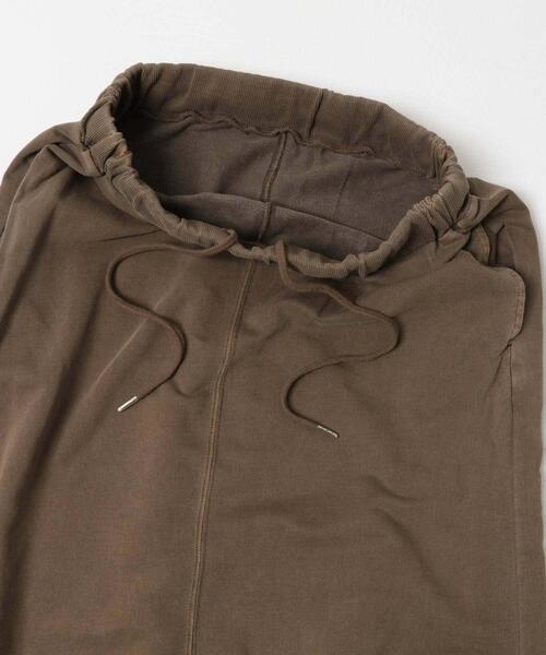 ITEMS URBANRESEARCH（アイテムズ アーバンリサーチ）の「ピグメントスウェットロングスカート（スカート・レディース・ブラック/ブラウン・FREE）」の13枚目の写真