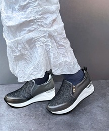 enchanted prima（エンチャンテッドプリマ）の「prima サイドファスナースリッポンスニーカー（スニーカー）」