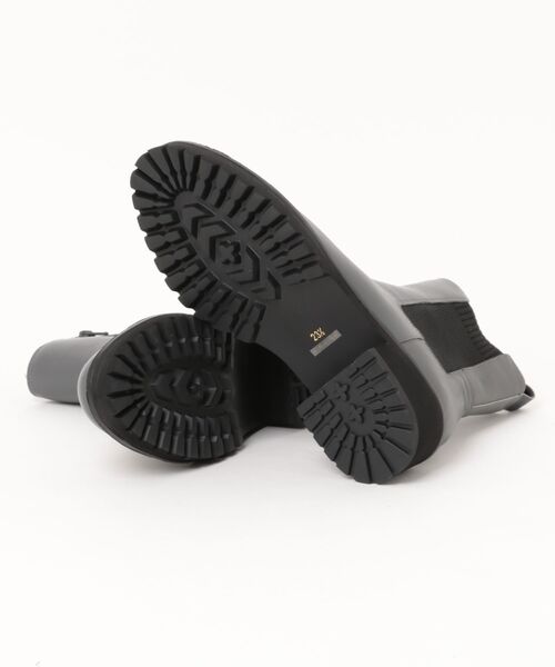 cava cava（サヴァサヴァ）の「軽量｜サイドゴアブーツ　7420207（ブーツ・レディース・ブラック/ダークブラウン/ブルーグレー・22.5cm/23cm/23.5cm/24cm/24.5cm）」の7枚目の写真