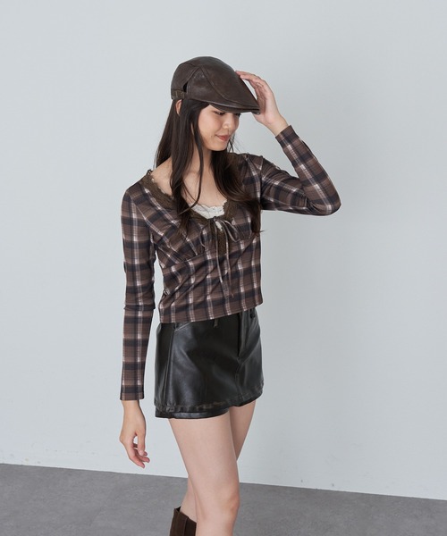 RAY CASSIN（レイカズン）の「レース切替ロングTシャツ（Tシャツ/カットソー・レディース・ブラック/ブラック系その他2/チャコールグレー/ブラウン系その他2/ベージュ系その他2・FREE）」の20枚目の写真