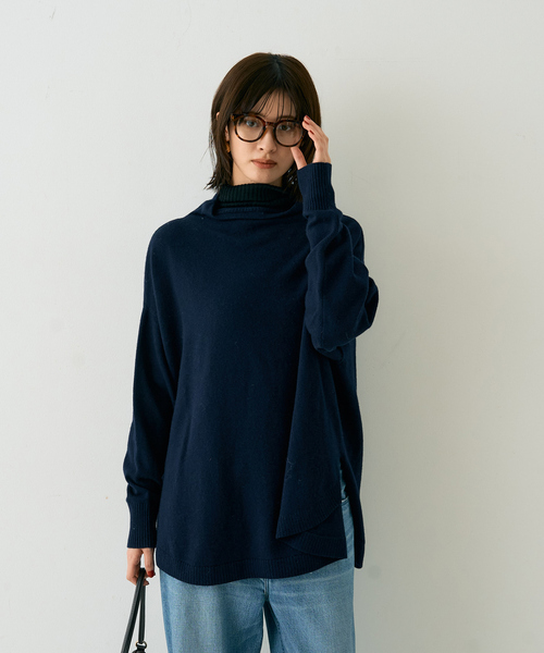 Rouge vif(ルージュヴィフ)の「ボトルネックポンチョライクニットプルオーバー(ニット/セーター・レディース・ネイビー/ベージュ/グレー・フリー)」の8枚目の写真