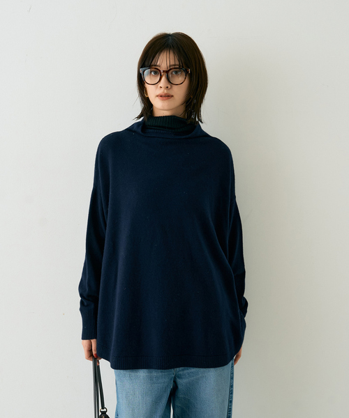 Rouge vif(ルージュヴィフ)の「ボトルネックポンチョライクニットプルオーバー(ニット/セーター・レディース・ネイビー/ベージュ/グレー・フリー)」の12枚目の写真